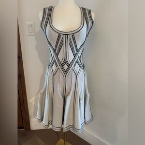 Herve Leger black and white short dress size Medium. Perfect conditions.